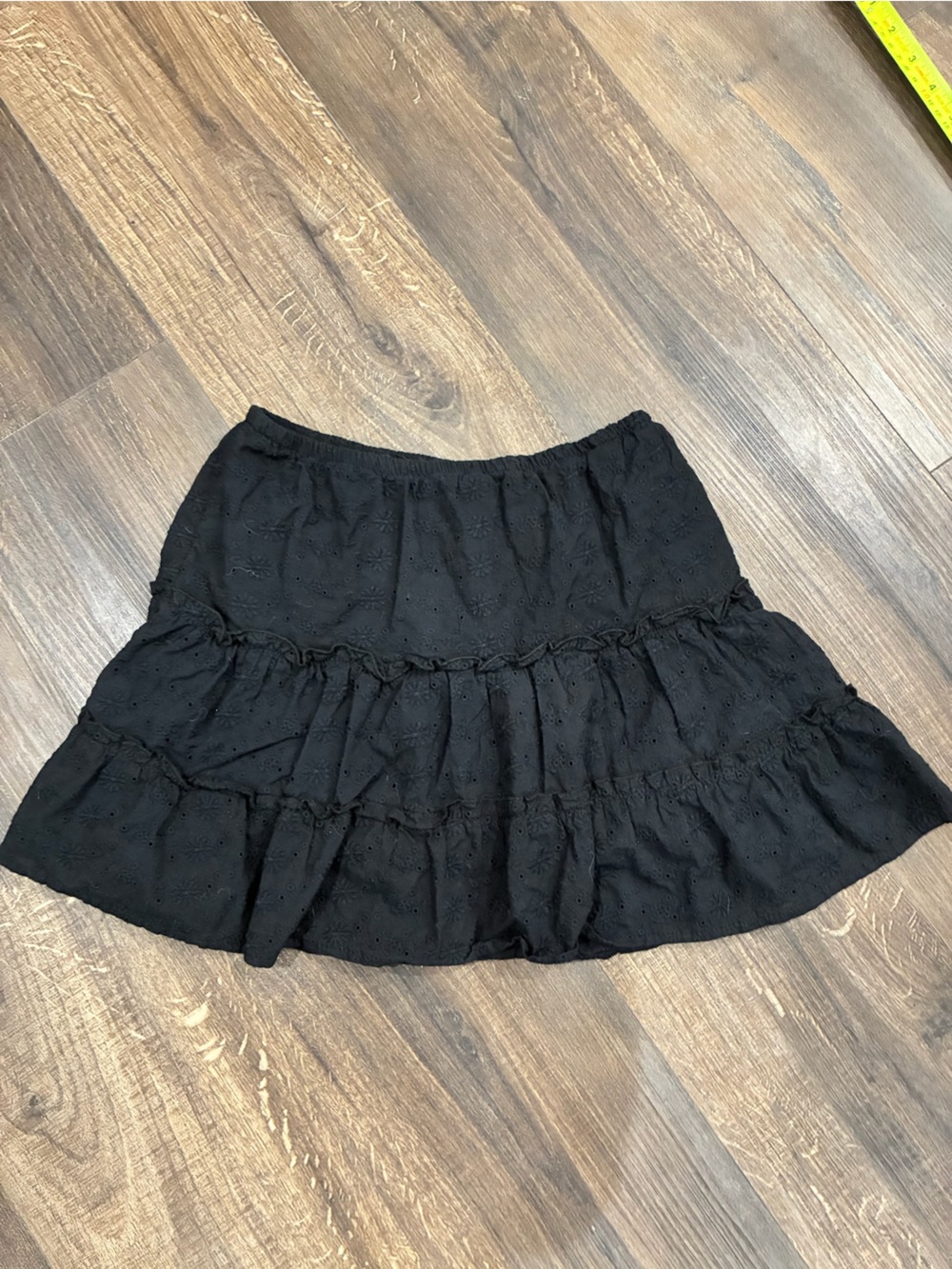 Art Class Girls Black Tiered Eyelet Mini Skirt Medium